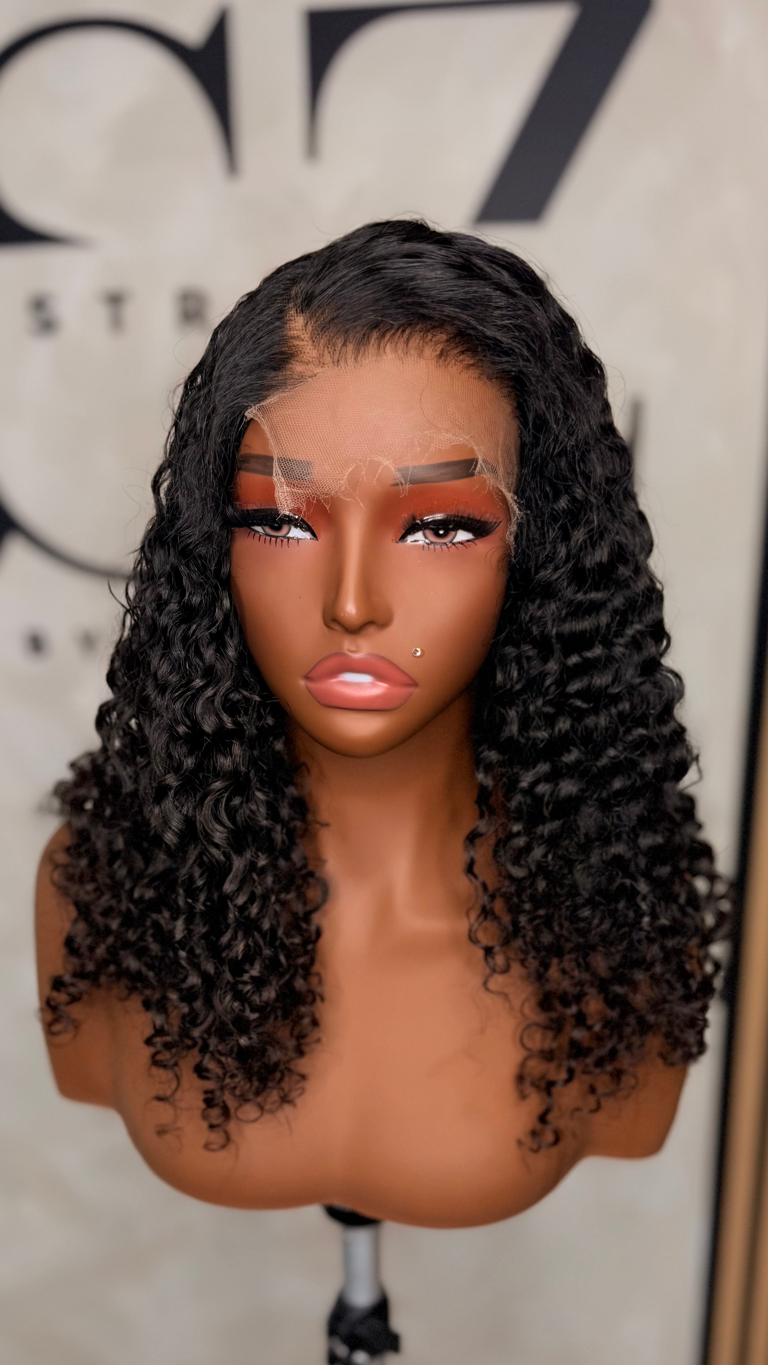 Freja 6*6 HD Lace Closure Wig 18''
