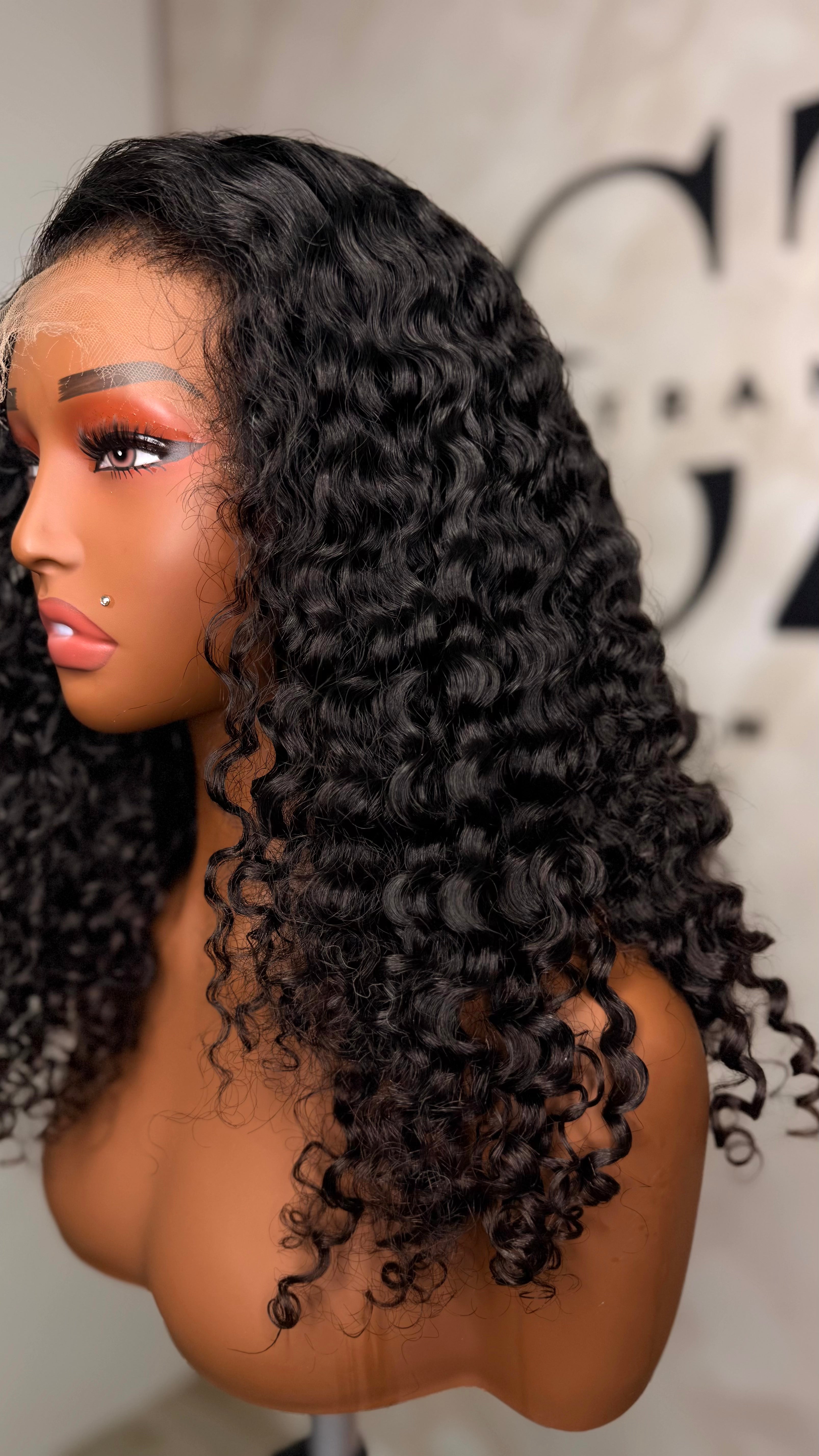 Freja 6*6 HD Lace Closure Wig 18''
